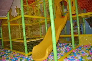 Vand Modular - labirint pe 3 etaje  - imagine 3