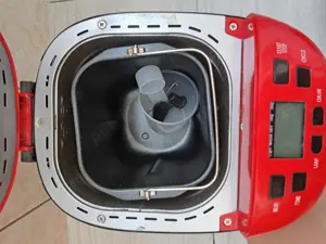 Aparat de preparat painea