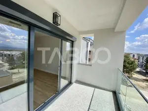 Apartament spatios cu 3 camere 2 bai si terasa de 15 mp - COMISION 0% - imagine 11