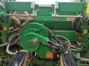 Vând  semanatoare de porumb pe 8 randuri . AMAZON  - imagine 6