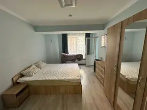 Garsoniera de inchiriat in zona Florilor