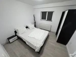 Casă cu 3 camere zona Faleză Nord, Renovată, Centrală pe gaz - imagine 3