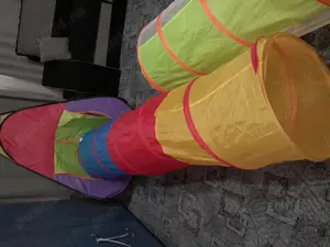 Set corturi cu tuburi de interconectare.