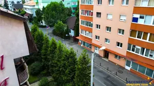 Spatiu comercial,vitrinat,doua intrari,acces facil, Calea Bucuresti,Astra,Brasov - imagine 4