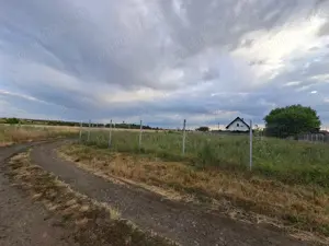 De vanzare teren intravilan 562 mp, Pischia jud.Timis - imagine 3 De vanzare teren intravilan 562 mp, Pischia jud.Timis - imagine 3