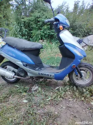 Vind scuter 80 ccp benzina - imagine 2 Vind scuter 80 ccp benzina - imagine 2