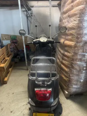 Piaggio vespa 50 fara carnet - imagine 5 Piaggio vespa 50 fara carnet - imagine 5