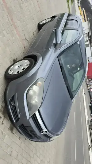 Opel astra h
