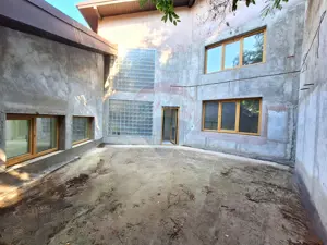 Casă / Vilă la gri aproape gata sa devina " acasa" ! - imagine 12