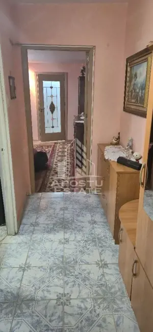 Apartament cu 2 camere, semidecomandat, confort 1 , Spitalul Judetean - imagine 6