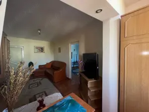 Vand apartament 2 cam