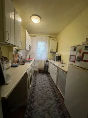 Apartament cu 2 camere, semidecomandat, zona micro 3  - imagine 3