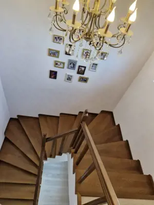 Casa P+1 , 1024 MP TEREN 1024 mp ,184 utili, Malu Mare - imagine 14