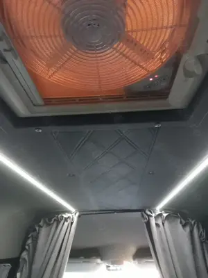 Autorulota M1 Mercedes Sprinter  - imagine 9