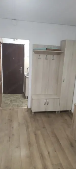 De inchiriat garsonieră pe strada Ecaterina Teodoroiu nr 38 Et.1 Brasov.ZUGRAVITA PROASPAT 