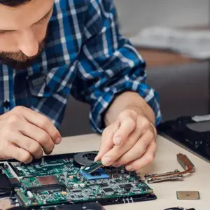 Reparatii Service Laptop - imagine 2