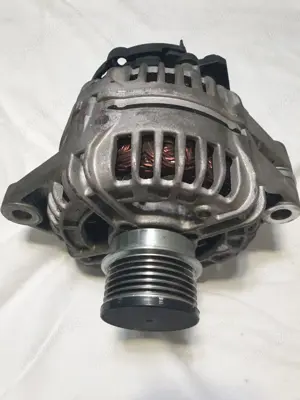 VAND Alternator  nou pentru Opel Astra H / Zafira B / Vectra C