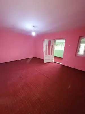 Vand casa in comuna Ciulnita , Judetul Ialomita 50000 euro - imagine 3