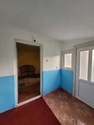Vand casa in comuna Ciulnita , Judetul Ialomita 50000 euro - imagine 9