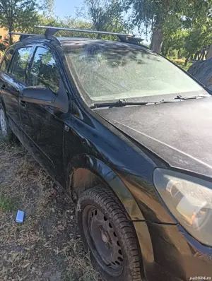 dezmembrez Opel astra h - imagine 2