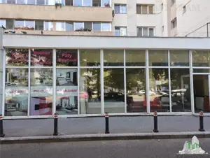 Spatiu comercial de inchiriat, deschidere generoasa la bulevard in Pantelimon