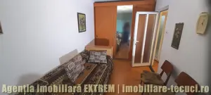 Apartament cu 3 camere, 53 mp, în Tecuci zona Liceului Agricol - imagine 2