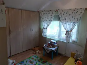 Vila, Sanandrei, central, 5 camere, 160mp utili, 836mp, un loc placut si linistit in zona centrala - imagine 11