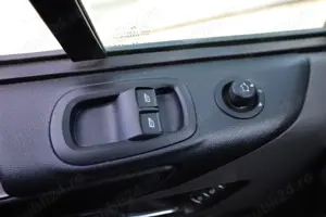 Ford Transit Custom L1H1 2.0 130CP - imagine 17