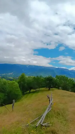 Se oferă spre vânzare teren în sat Magura 