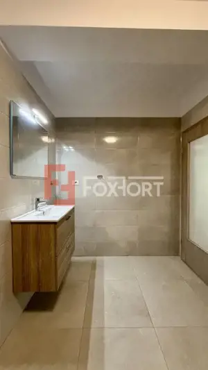 Apartament cu 3 camere semidecomandat - zona Giarmata - imagine 12