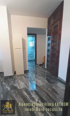 Apartament de lux cu 2 camere, 52mp, etaj 4, vis-a-vis de școala 11 Tecuci - imagine 7