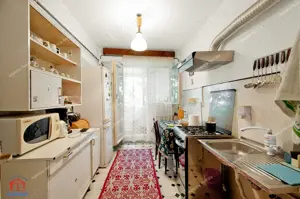 Apartament spatios, trei camere decomandate, etaj 4 din 5, IC Frimu - imagine 4