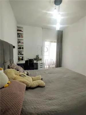 Sanandrei -Apartament 3 camere - doua balcoane -  curte -foisor - beci - zona excelenta - imagine 7