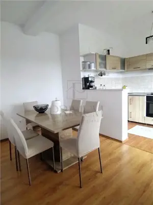 Sanandrei -Apartament 3 camere - doua balcoane -  curte -foisor - beci - zona excelenta - imagine 10