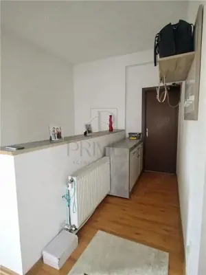 Sanandrei -Apartament 3 camere - doua balcoane -  curte -foisor - beci - zona excelenta - imagine 9