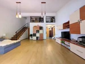 Casă individuala cu 6 apartamente – zona Steaua - Comision 0% - imagine 5