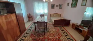 Casă cu 6 camere, 672 mp de teren, deschidere 13,63 ml, in Tecuci - imagine 3