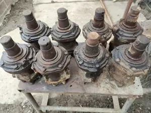 Butuci remorci carute