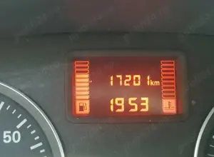 Dacia Logan 2009, al doilea proprietar ca NOUA, 17300 km  în bord. Motor 1.2, 16 v, benzina - imagine 8