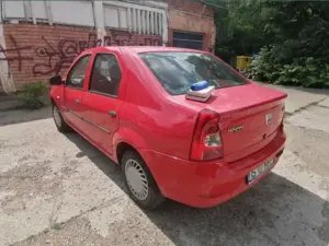 Dacia Logan 2009, al doilea proprietar ca NOUA, 17300 km  în bord. Motor 1.2, 16 v, benzina - imagine 6