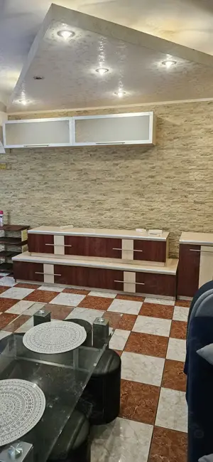 Inchiriez apartament ultracentral 2 camere English Park