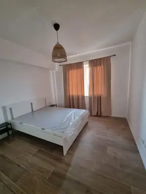  Proprietar, inchiriez apartament  - imagine 4