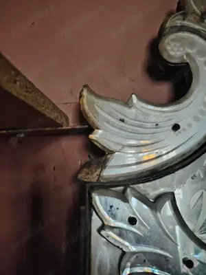 Vând oglinda venețiană stil florenrin