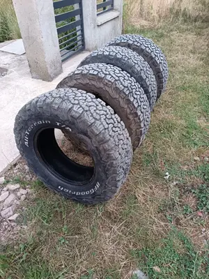 Vând set anvelope off road All-terrain