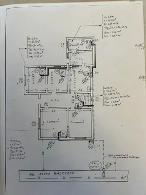  OCAZIE ! Casa in centru orașului Barlad , zona Colegiul Național Codreanu  - imagine 2