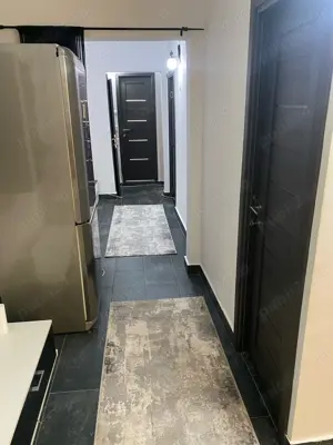 Inchiriez apartament 3 camere Giurgiu central - imagine 3