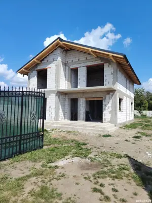 Firma de construcții  - imagine 2