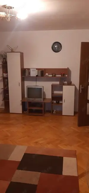 Apartament  2 camere de inchiriat 