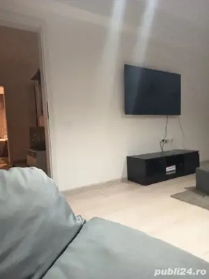 închiriez apartament în regim hotelier 