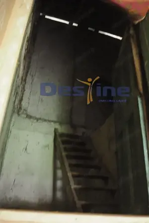 VAND CASA IN CENTRUL VECHI,DEJ,CURTE COMUNA,NECESITA RENOVARE - imagine 13